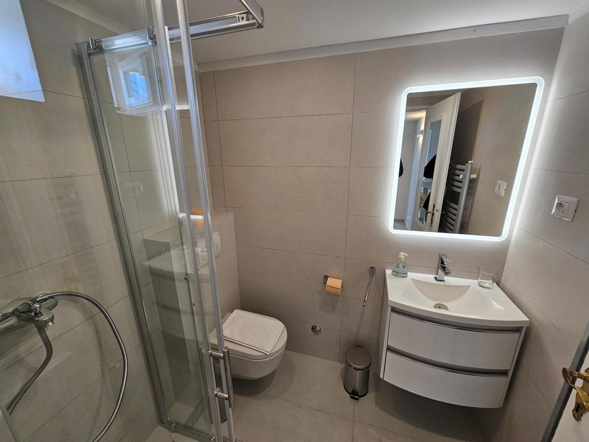 Apartman Velopin Малий Лошинь Екстер'єр фото
